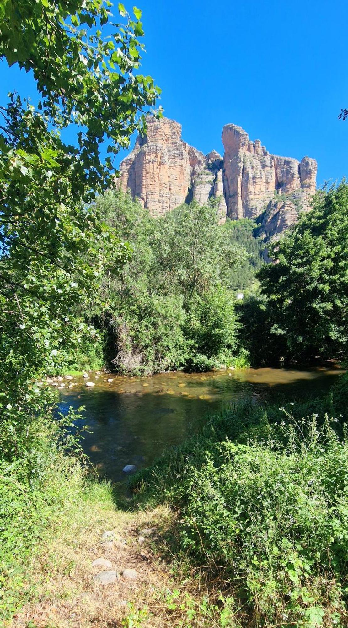 Los Tres Mallos Ислальяна Экстерьер фото